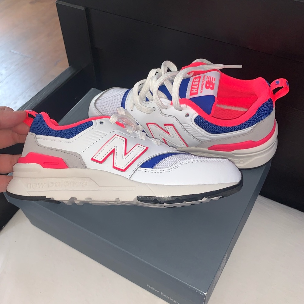 Little Girl’s Sneakers